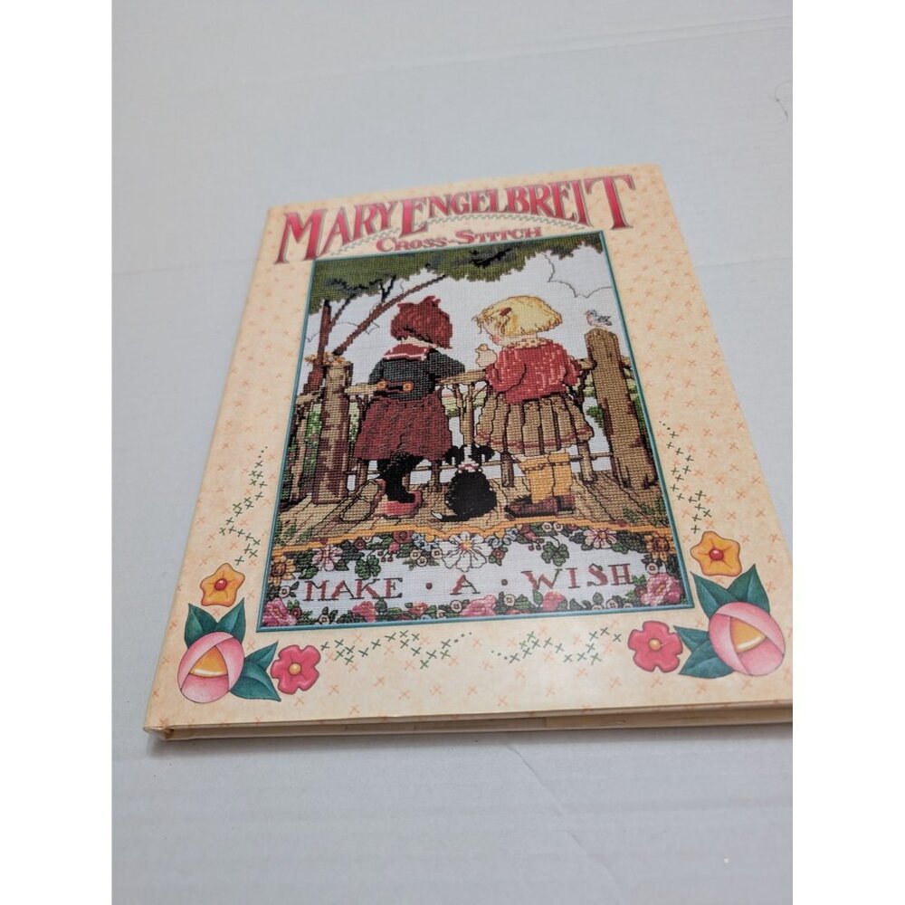 Mary Engelbreit Cross Stitch 1996 Meredith Press HC craft‎ book